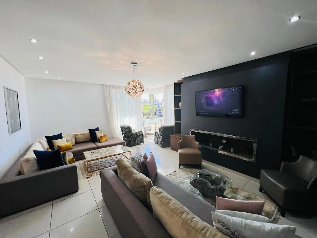Melrose Beαch Aρραrt Pοοl Vieω Apartment Casablanca