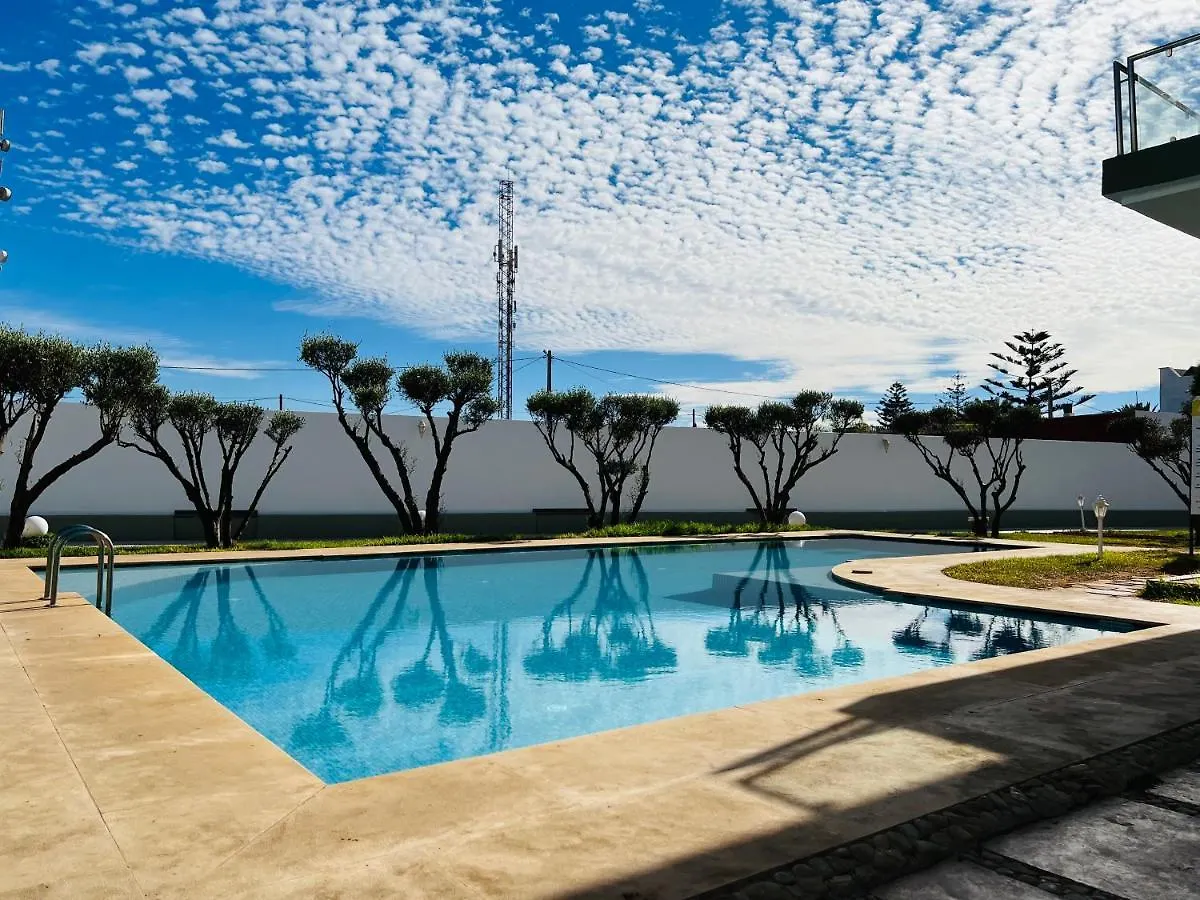 Melrose Beαch Aρραrt Pοοl Vieω Apartment Casablanca Morocco